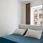 فندق مبيت وإفطار D-home Ortigia 4*