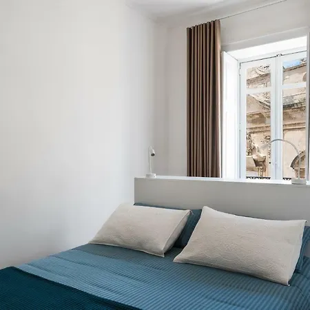 Alojamento de Acomodação e Pequeno-almoço D-home Ortigia 4*