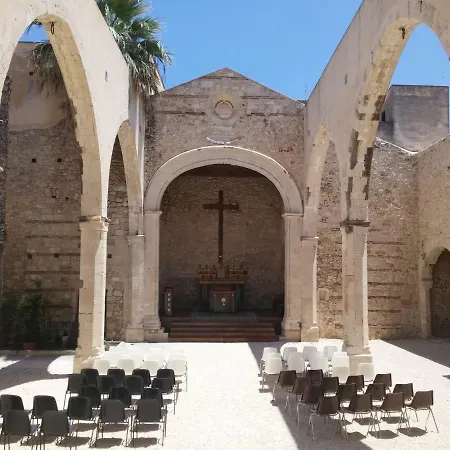 Bed & Breakfast D-home Ortigia