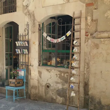 Bed and breakfast D-home Ortigia