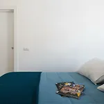 לינה וארוחת בוקר D-home Ortigia