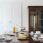 לינה וארוחת בוקר D-home Ortigia