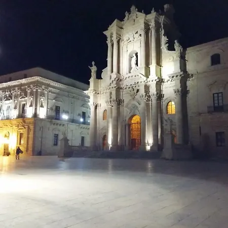Bed & Breakfast D-home Ortigia